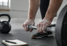 How to Set Non-Scale Strength Goals During a Weight Loss Phase How to Set Non-Scale Strength Goals During a Weight Loss Phase